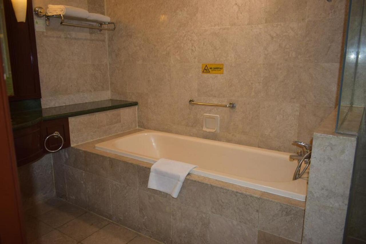 Royal Apartment Times Square Kuala Lumpur Exterior photo
